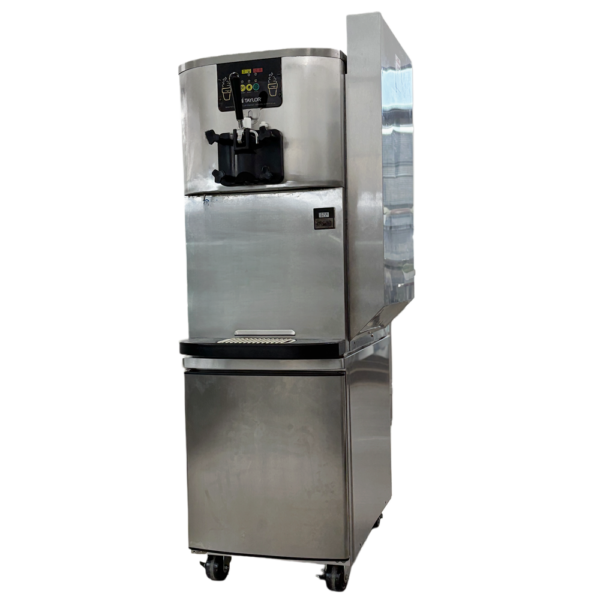 Taylor C707 Soft Serve Ice Cream Machine FOR02149 - Image 4