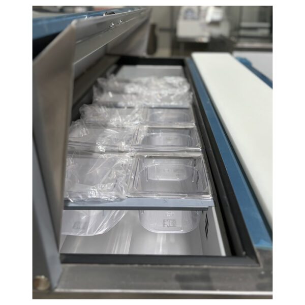 60'' Centerline by Traulsen 2 Door Refrigerated Sandwich/Salad Prep Table CLPT-6016-SD-LR - Image 5