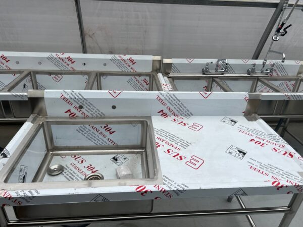 59'' CHEF One Tub Sink with Centre Drain & Left Drainboard CH-2021 - Image 5