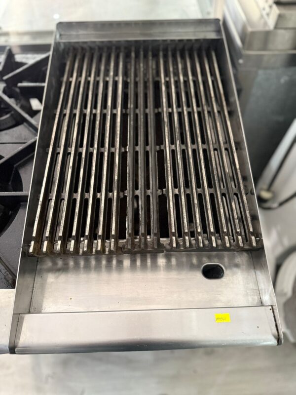 Star Max 15" Gas Charbroiler - Adjustable Manual Controls
