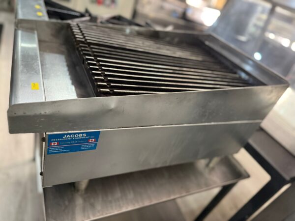 Star Max 15" Gas Charbroiler - Adjustable Manual Controls - Image 3